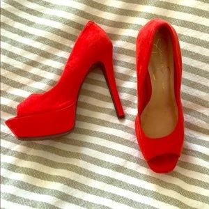 Jessica Simpson Platform Peep Toe Heel